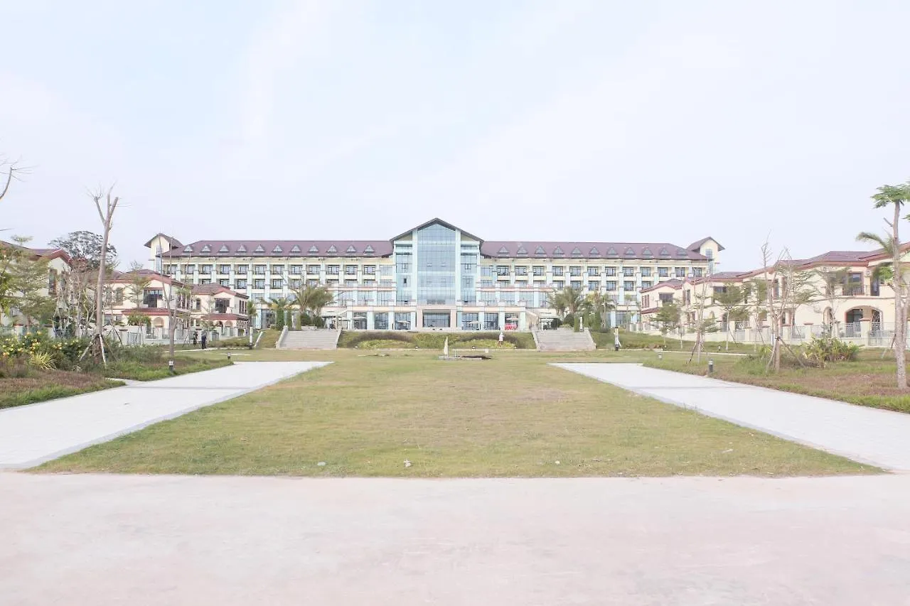 Sealong Bay Zhongqi Conifer Hotel 海龙湾中启康年酒店 Sihanoukville
